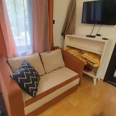 In - Balaton 43129 Holiday home